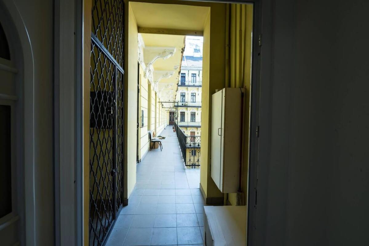 New A C Studio With View Of The Synagogue — Photos 1